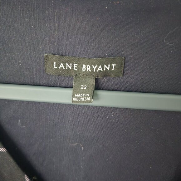 Lane Bryant Navy Blue Plaid Button Front V-Neck Peasant Top Size 22 - Picture 5 of 9